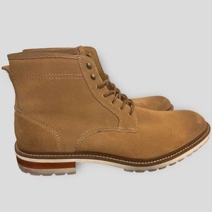 Johnston and Murphy Barrett Plain Taupe Suede Boot Size 11.5